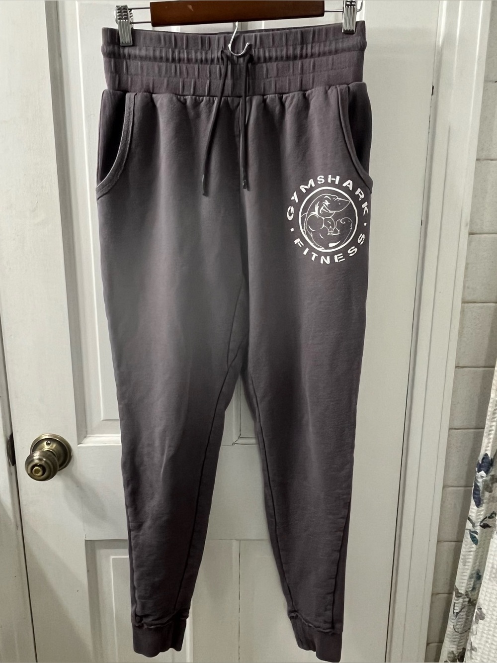 Gymshark OG Legacy Joggers. In Washed/Faded Gray. Women’s Size Small
